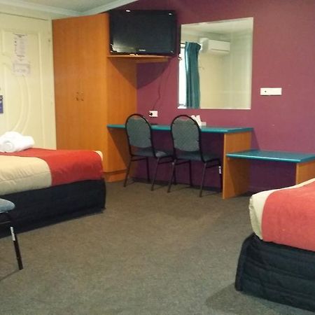غلادستون Harbour City Motel المظهر الخارجي الصورة