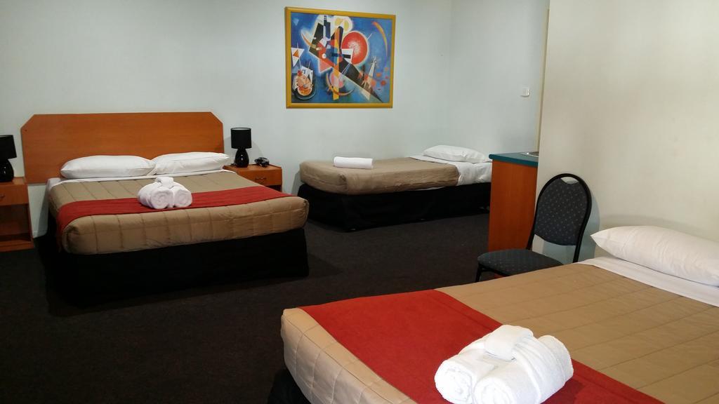 غلادستون Harbour City Motel المظهر الخارجي الصورة