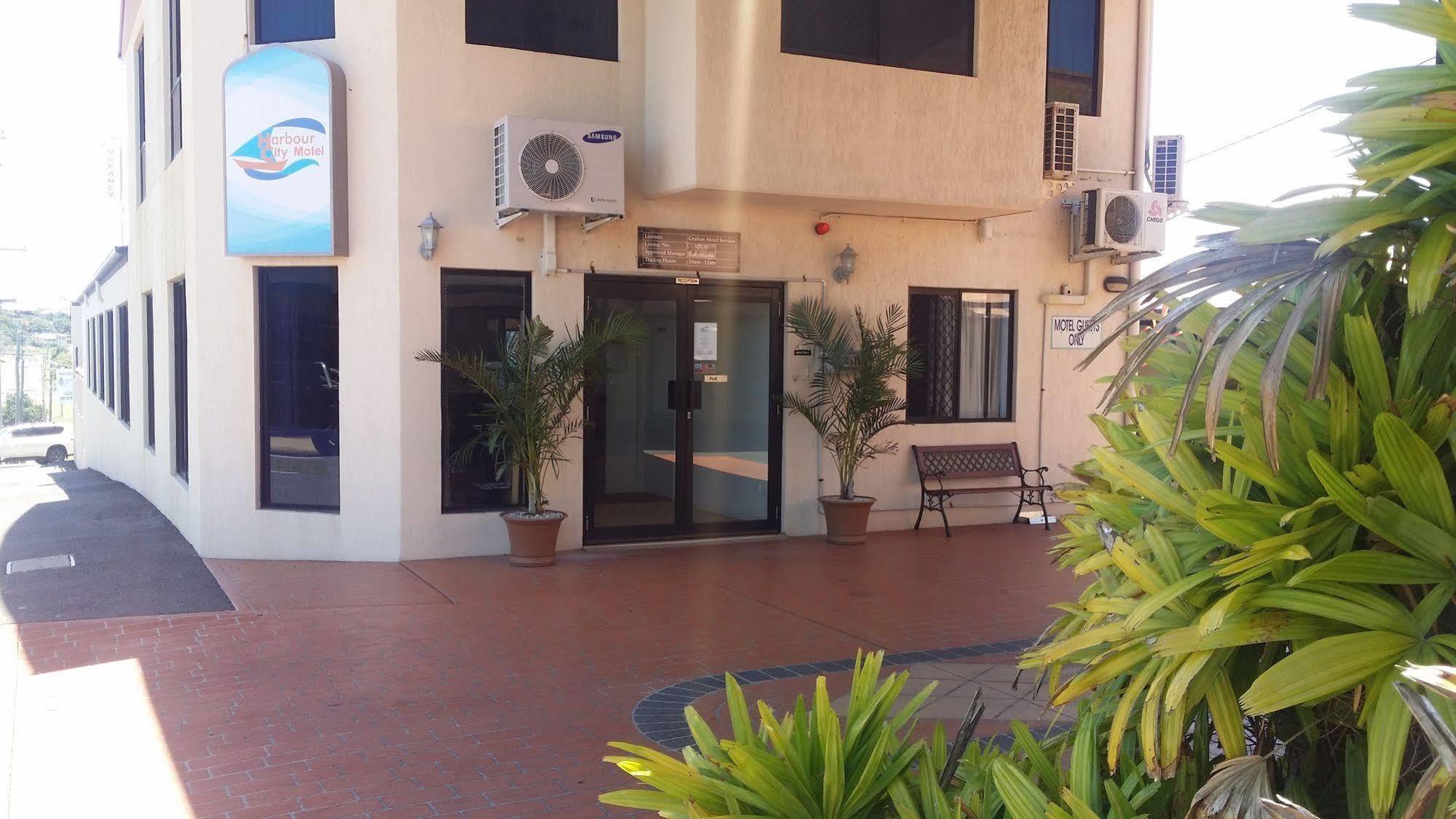 غلادستون Harbour City Motel المظهر الخارجي الصورة