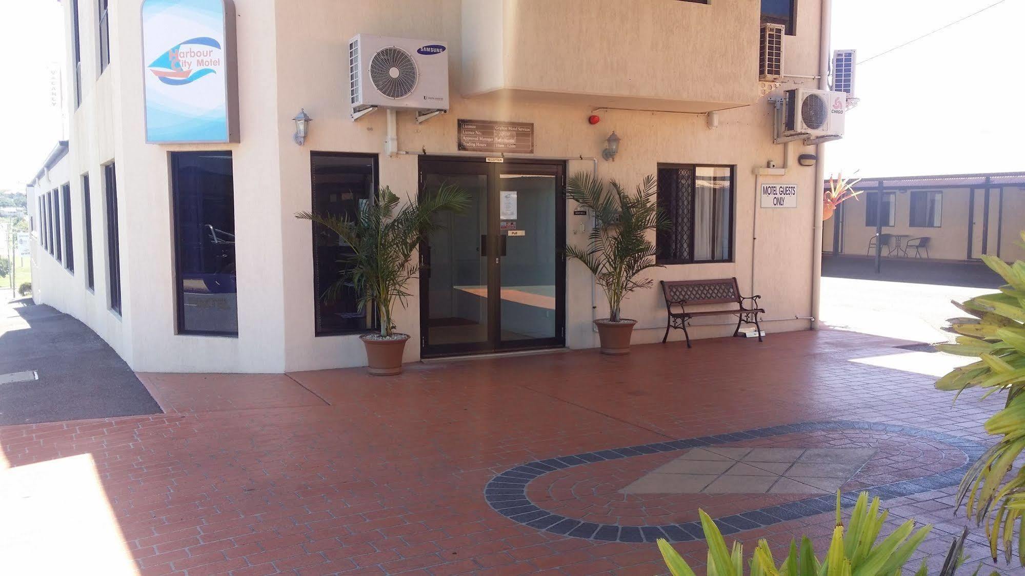 غلادستون Harbour City Motel المظهر الخارجي الصورة