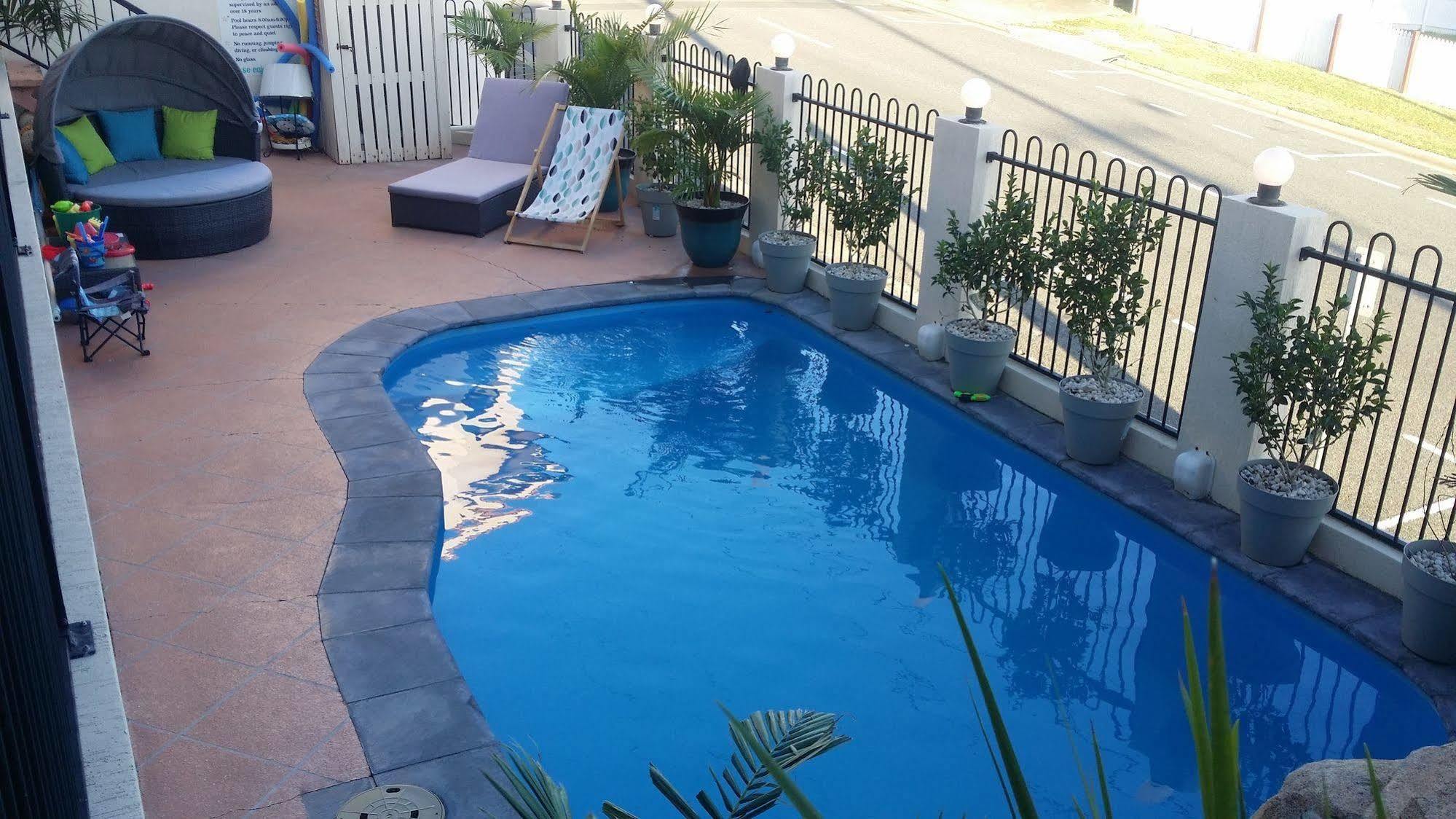 غلادستون Harbour City Motel المظهر الخارجي الصورة