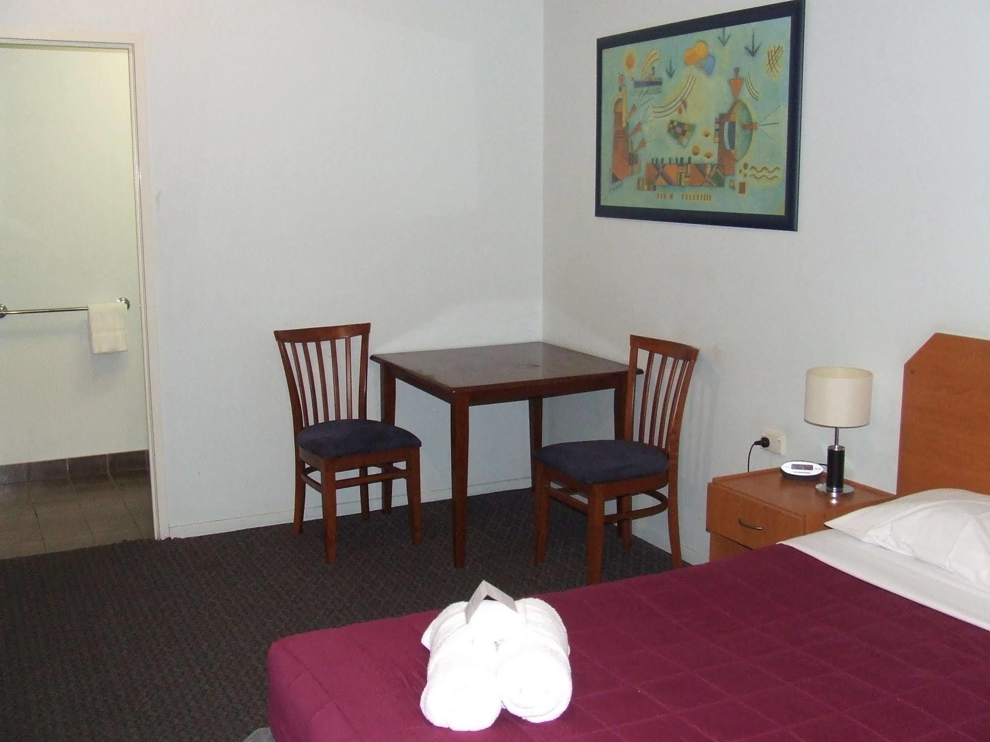غلادستون Harbour City Motel المظهر الخارجي الصورة